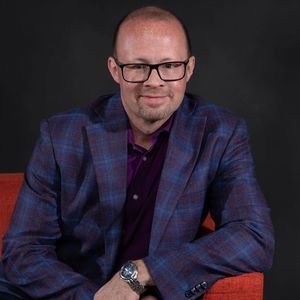 Meet your Posher, Robert